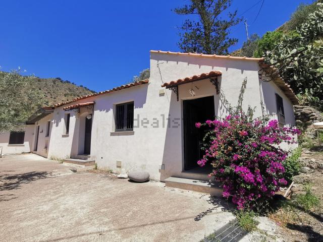 Casa in vendita a Castelmola, Sicilia