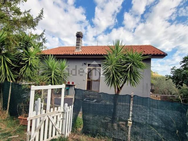 Casa in vendita a Immobiliare-Rossi, Acquaviva Picena