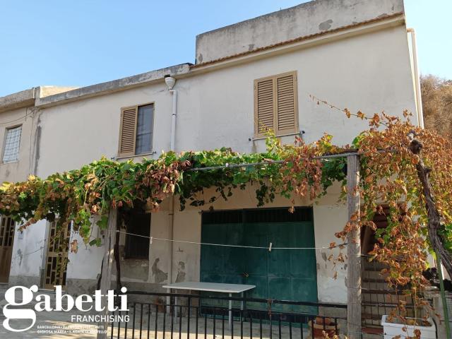 Casa in vendita a Gioiosa Marea, Sicilia