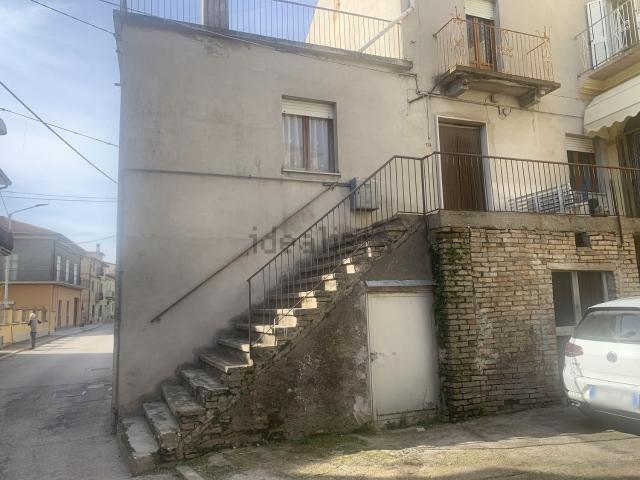 Casa in vendita a Ortona, Abruzzo