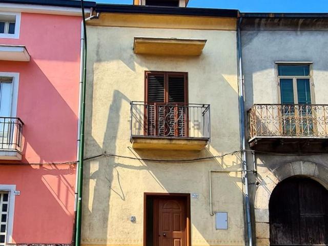 Casa in vendita a Caudisi, Airola