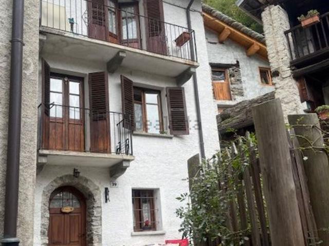 Casa in vendita a Piemonte, Vercelli