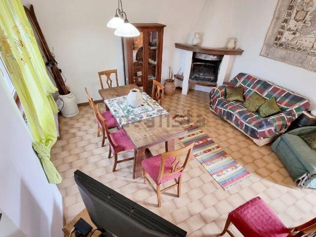 Casa in vendita a Leonessa, Lazio