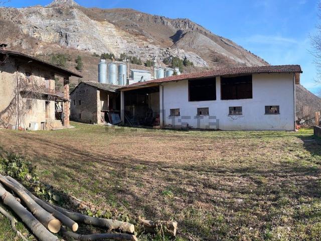 Casa in vendita a Piemonte, Cuneo