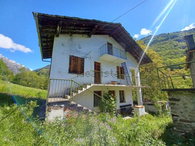 Casa in vendita a Coré Inferiore, Fontainemore