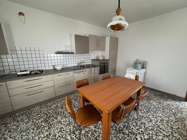 Casa in vendita a Romagnese, Lombardia