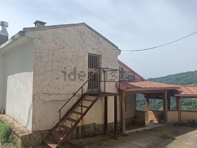 Casa in vendita a Calabria, Catanzaro