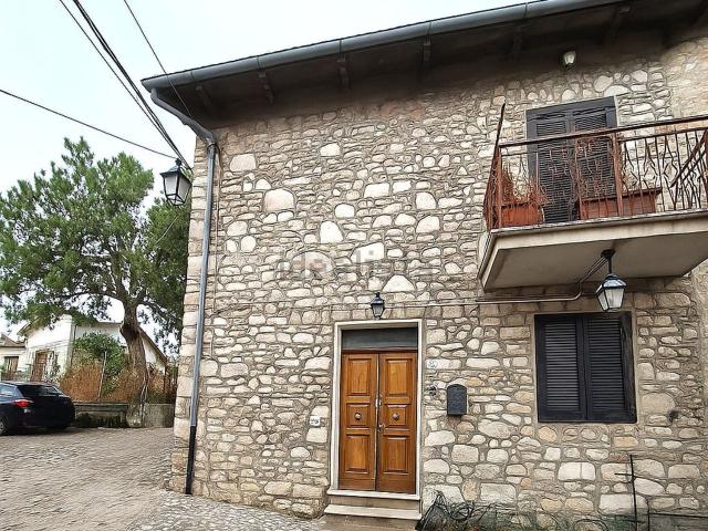 Casa in vendita a Cascia, Umbria