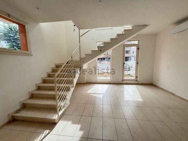 Casa in vendita a Vaiano, Toscana