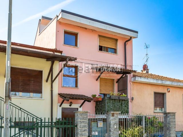 Casa in vendita a Piemonte, Torino