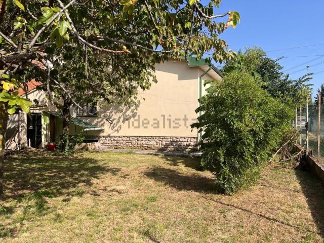 Casa in vendita a Seravezza, Toscana