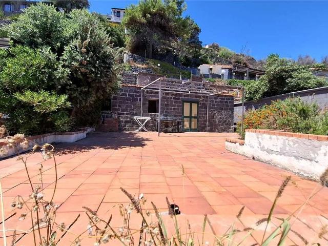 Casa in vendita a Carruba, Riposto