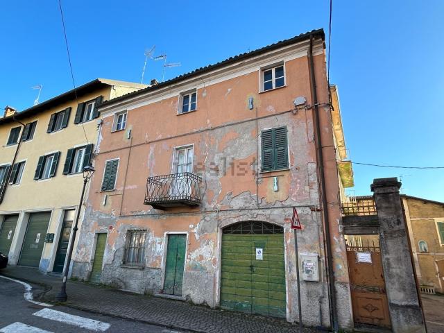 Casa in vendita a Piemonte, Alessandria