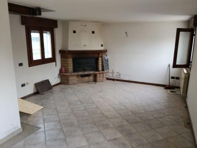 Casa in vendita a Lama Polesine, Ceregnano