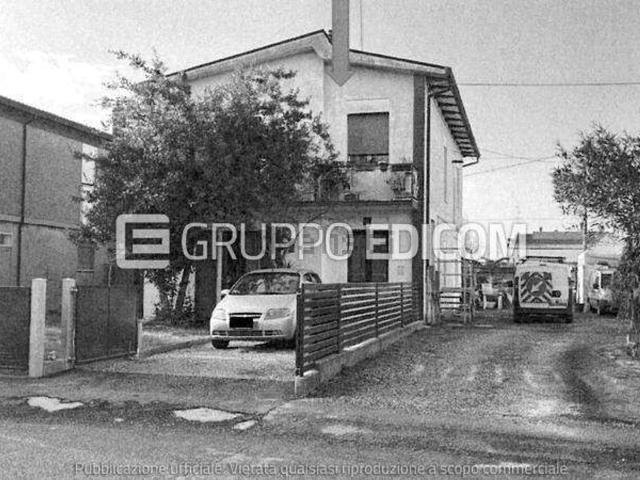 Casa in vendita a Barbiano, Cotignola