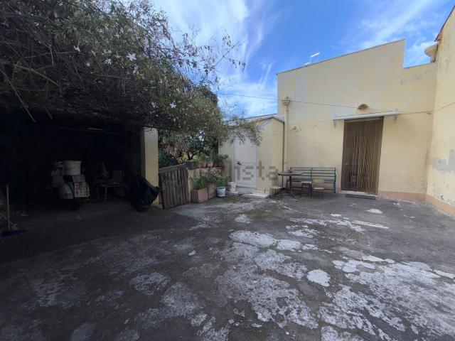 Casa in vendita a Centro storico, Catania