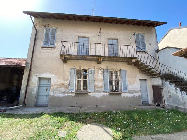 Casa in vendita a Robecco Sul Naviglio, Lombardia