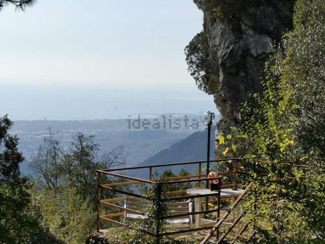 Casa in vendita a Marina Di Massa, Toscana