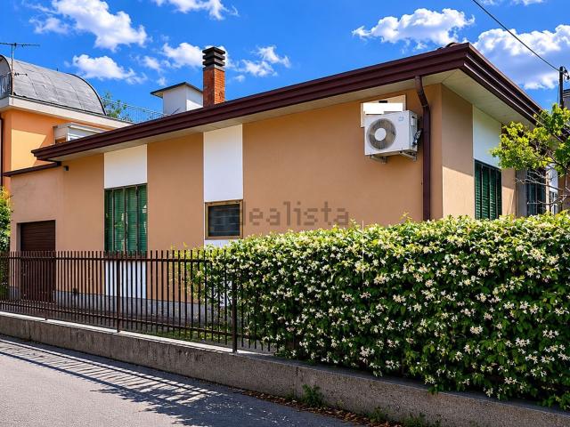 Casa in vendita a Padova, Veneto