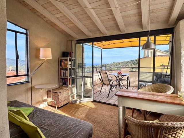 Casa in vendita a Bellissimi, Dolcedo