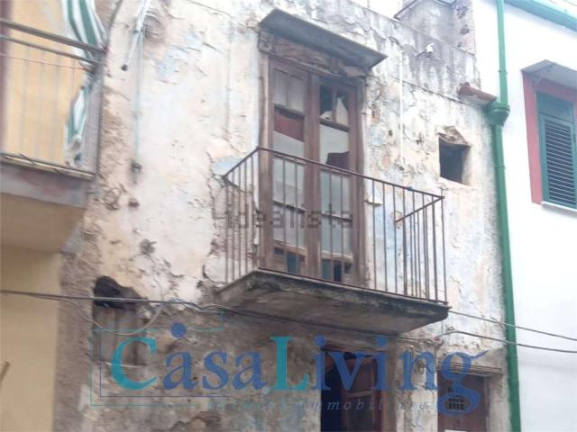 Casa in vendita a Aquino, Monreale