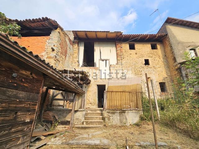 Casa in vendita a Piemonte, Biella