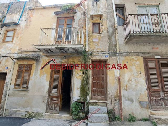 Casa in vendita a Carini, Sicilia