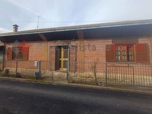 Casa in vendita a Ceprano, Lazio