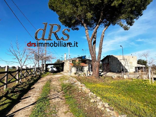 Casa in vendita a Pisticci, Basilicata