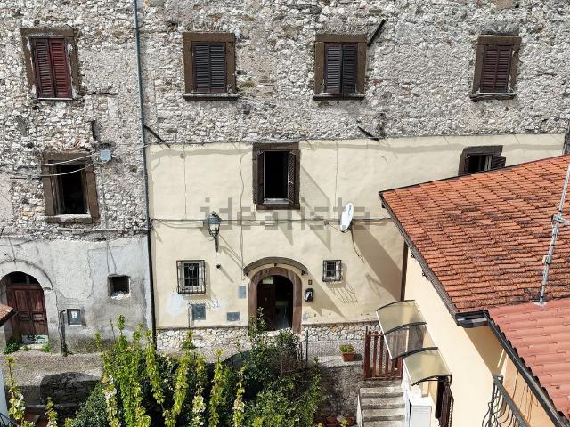 Casa in vendita a Ceccano, Lazio