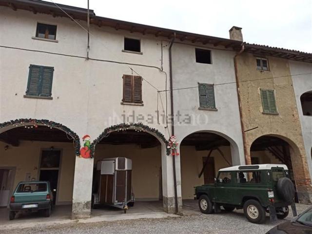 Casa in vendita a Monguzzo, Lombardia