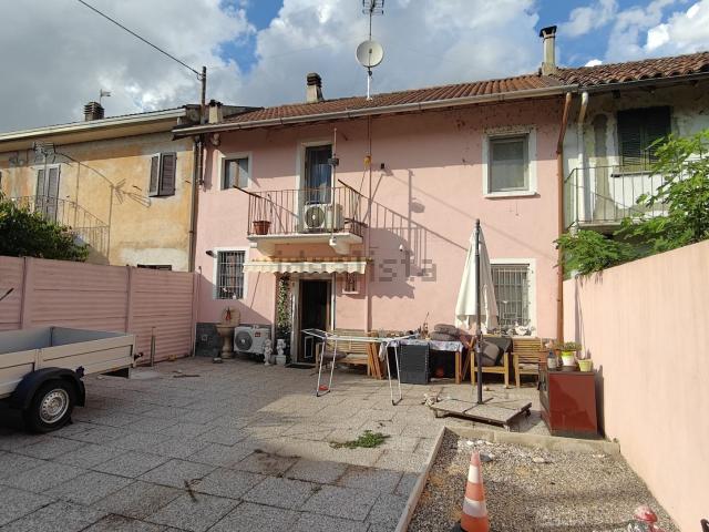 Casa in vendita a Gravellona Lomellina, Lombardia