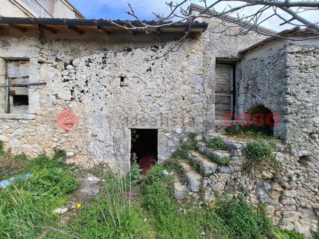 Casa in vendita a Campoli Appennino, Frosinone