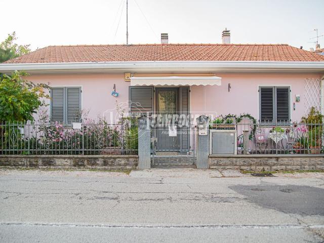 Casa in vendita a Unione di comuni Valmarecchia, Santarcangelo Di