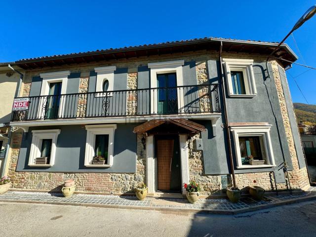 Casa in vendita a Montereale, Abruzzo