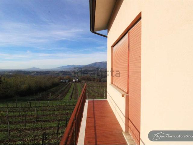 Casa in vendita a Borgo Antiga, Rua di Feletto