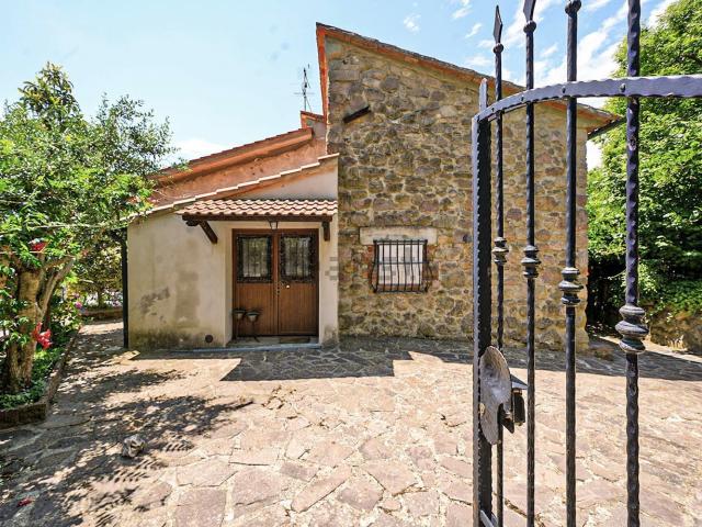 Casa in vendita a Unione dei Comuni Montani Amiata Grossetana, Santa Fiora