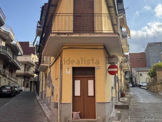 Casa in vendita a Scordia, Sicilia