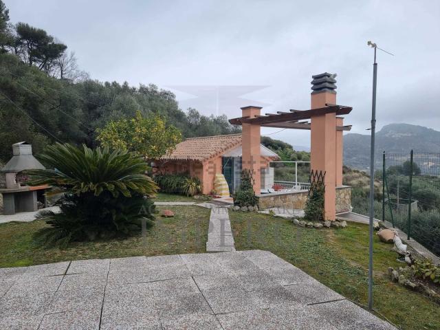 Casa in vendita a Zanin, Ventimiglia