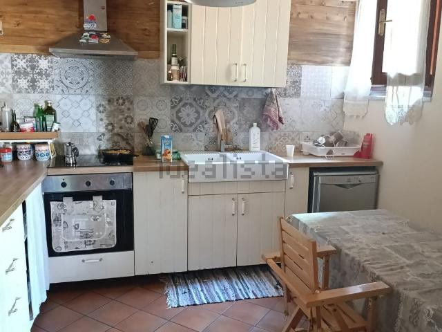 Casa in vendita a Vernio, Toscana