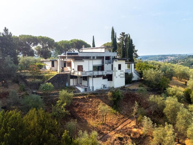 Casa in vendita a Callai, Firenze