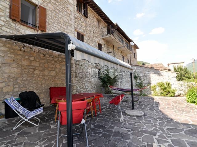Casa in vendita a Marche, Macerata