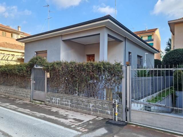 Casa in vendita a Quartiere Giardino, Cesano Boscone