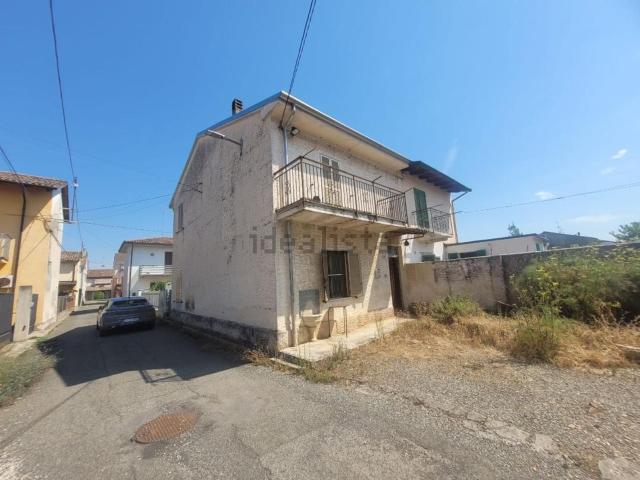 Casa in vendita a Piemonte, Alessandria