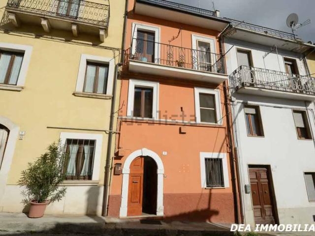 Casa in vendita a Celano, Abruzzo