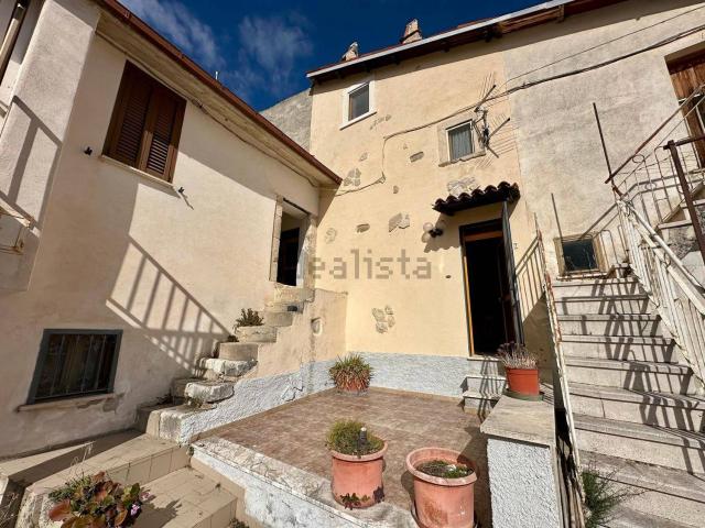 Casa in vendita a Collemare, Tornimparte
