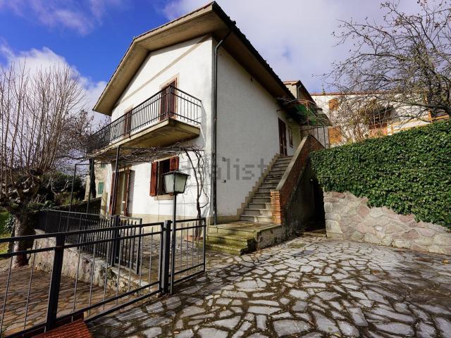Casa in vendita a Unione dei Comuni Montani Amiata Grossetana, Santa Fiora