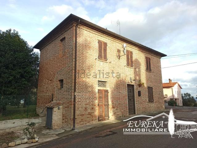 Casa in vendita a Gioiella