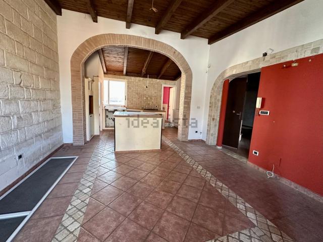 Casa in vendita a Puglia, Bari