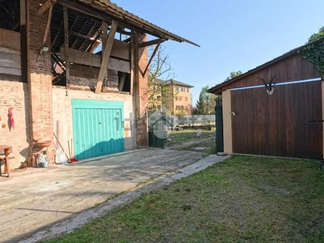 Casa in vendita a Motta Visconti, Lombardia